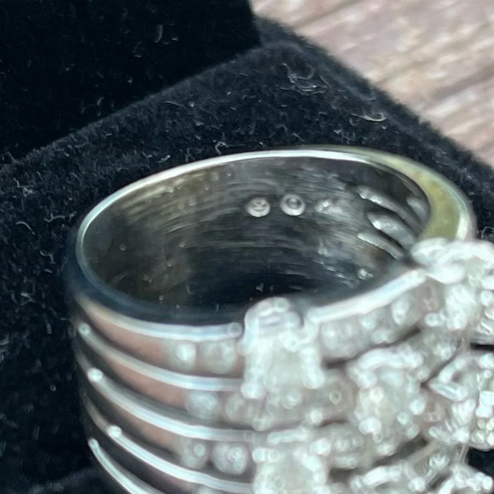 14KT Solid white gold Designer 1.5 TCW of full cut diamonds  copyrighted© ring - Picture 15 of 17
